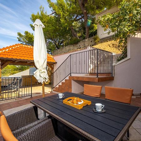 Apartment Doris Supetarska Draga Ngoại thất bức ảnh